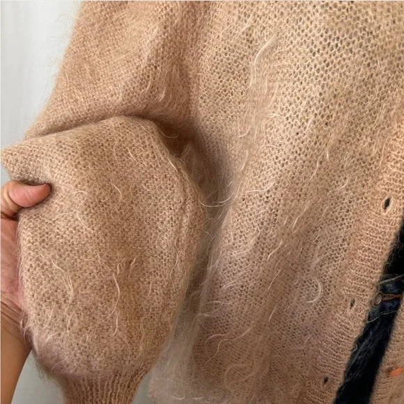 Vintage Madeleine Mohair blend button-up cardigan sweater Tan Medium. - Picture 8 of 10